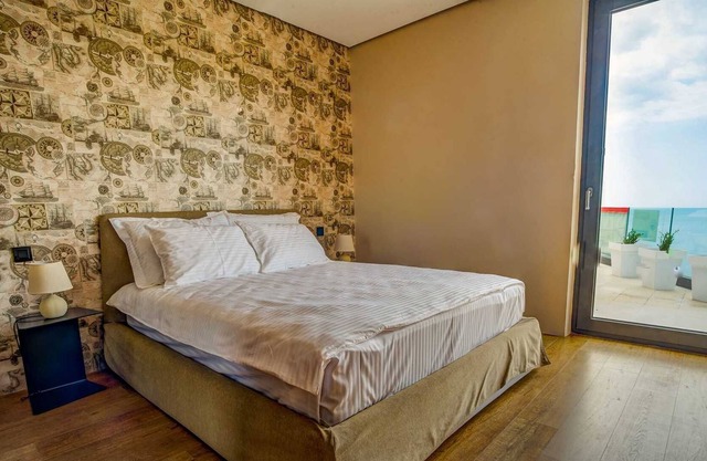 Elegant Villa Vidikovac A