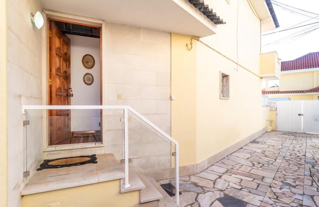 Elegant Vintage Villa- Parede