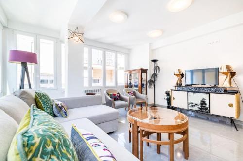 Elegante Apartamento en Granada Centro