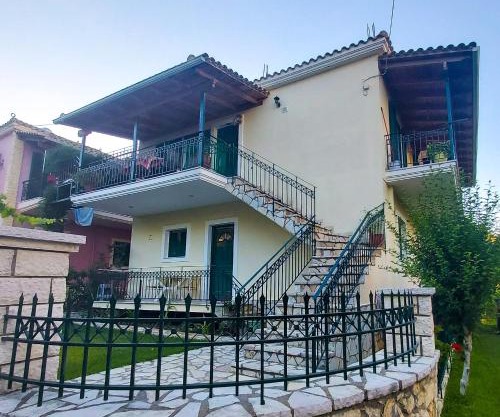 Eleni's Studios