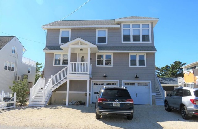 Logement de 2 chambres à Brant Beach