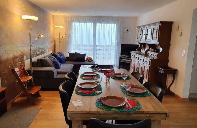 Elfe - Appartements Appartement de vacances avec ambiance alpine, 6 personnes Emmetten