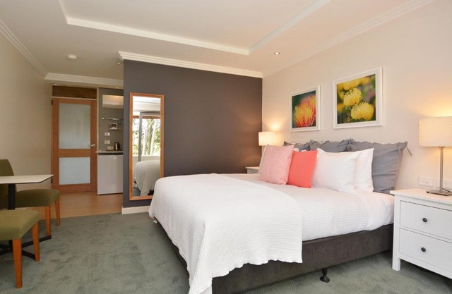 Elfin Hill Vineyard Accommodation