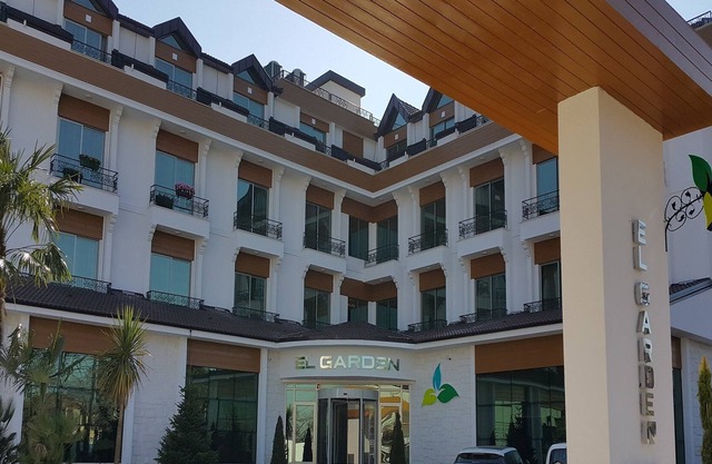 Elgarden Hotel & Residence