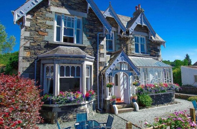 Elim Bank Guest House