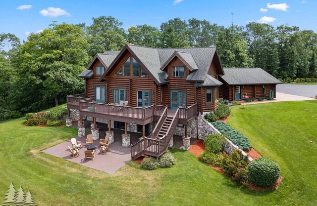 Elk Ridge Lodge! Sleeps 32! 1 of 2. Stunning Views