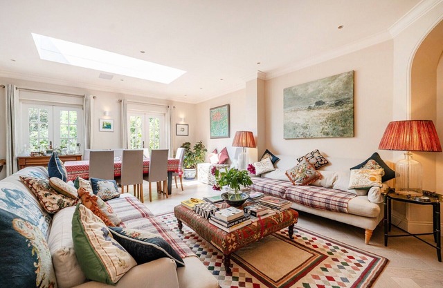 Ellerton Road, Pro-Managed