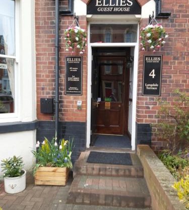 Ellies Guest House