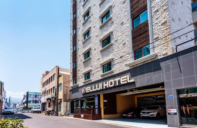 Ellui Hotel Jeju
