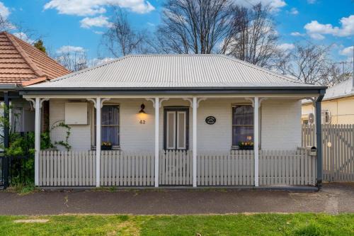 Elm Tree Cottage - Cosy Home Close to Cook Park
