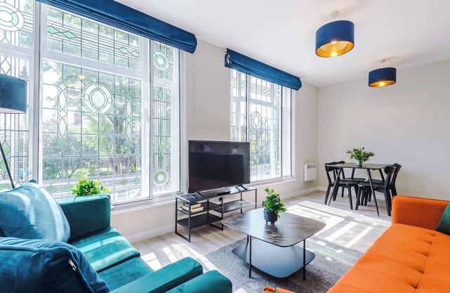 1 Bold St - Lovely 2 Bed Flat in Southport Centre