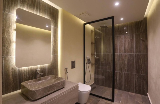 EMAAR LUXUAY 4 BEDROOM APARTMENT