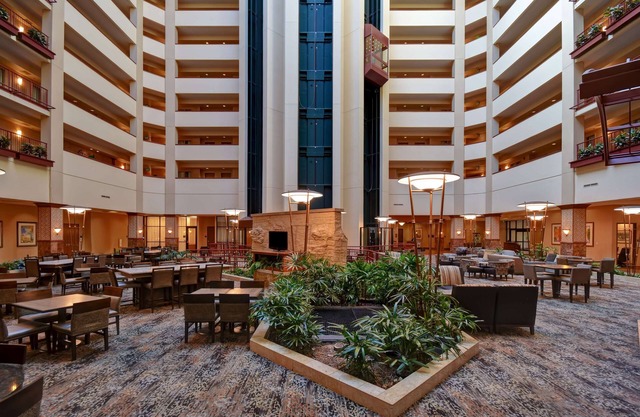 Embassy Suites by Hilton at Hot Springs Convention Center