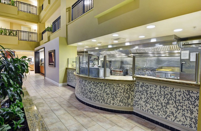 Embassy Suites by Hilton Valencia
