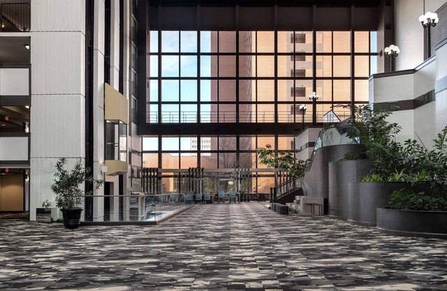 Embassy Suites Hotel Winston-Salem