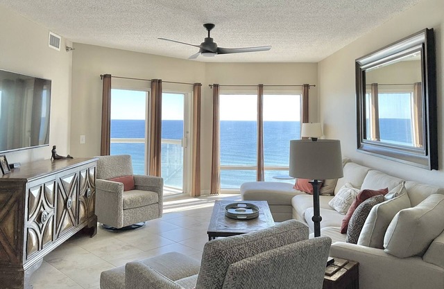 Emerald Isle #1202, Beach Front, Sleeps 6, Beach Chair Service Included!