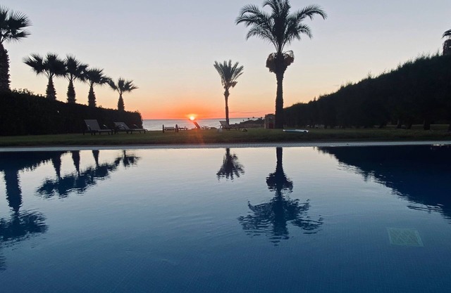Villa face à la plage avec piscine. Idéal pour les familles. Beaucoup d'intimité.