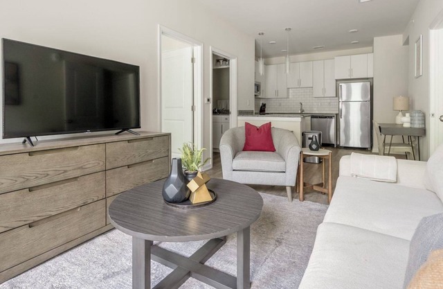 Emery 2BD 2 - Two Bedroom Apartment, Sleeps 4