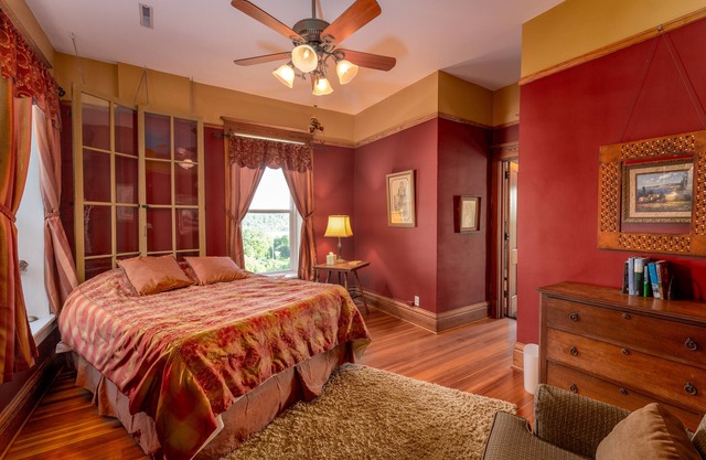 Emma Big Bear Suite at Elkader Jailhouse Inn