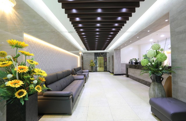 Empire Tourist Hotel