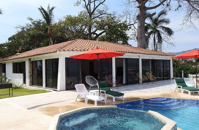 En exclusivité, Cómoda y Hermosa Residencia