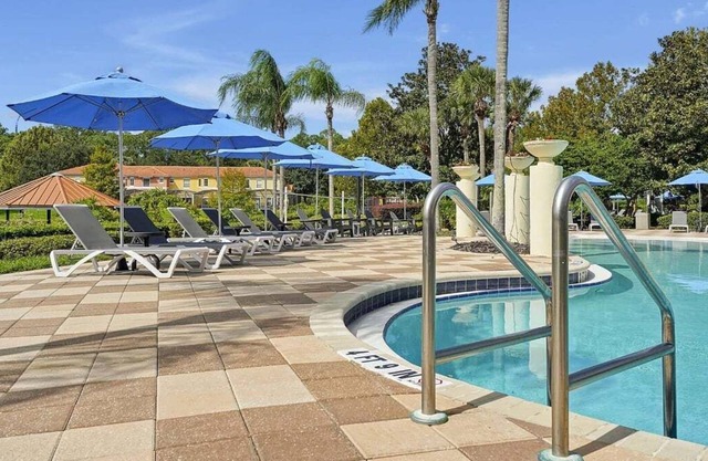 Encantada Resort | 10 minutes to Disney w/ Pool