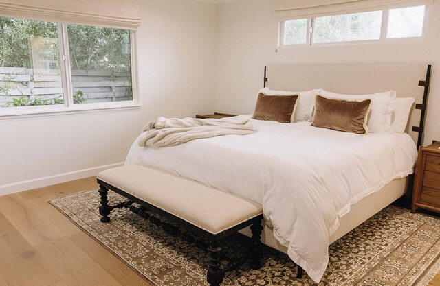Enchanting 3-bedroom house with WiFi in Del Monte Forest