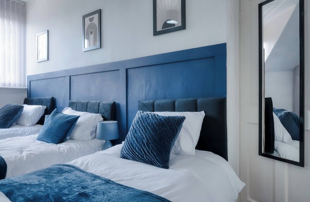 Enchanting 3-bedroom house in Manchester with cozy vibes