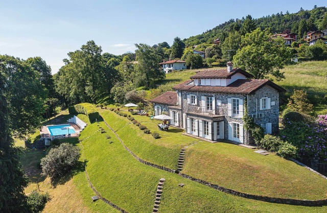 Villa ensoleillée avec piscine et vue exceptionnelle! Villa Poggio al Lago