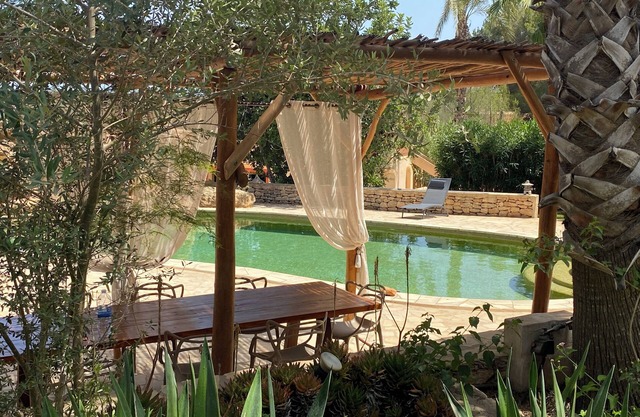 Enchanting finca with traditional charm in a central island location