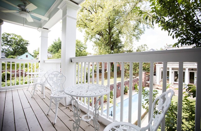 Enchanting Oasis Spa Victorian Area