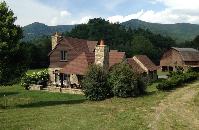 Luxurious Mountain Home-200 acres-Free Range vos enfants!