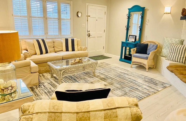 Endless Beach Unit A and B / the whole house