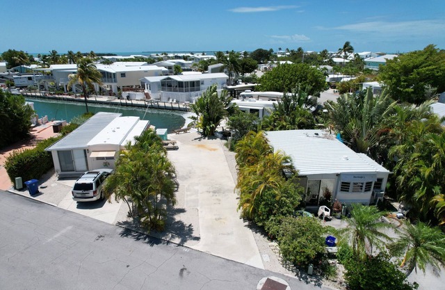 Endless Summer Hideaway - lot 181