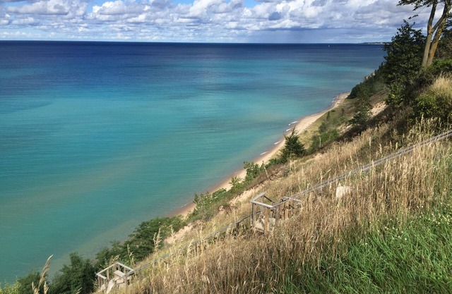 "Endless Summer" - Lake Michigan Beachfront Home!