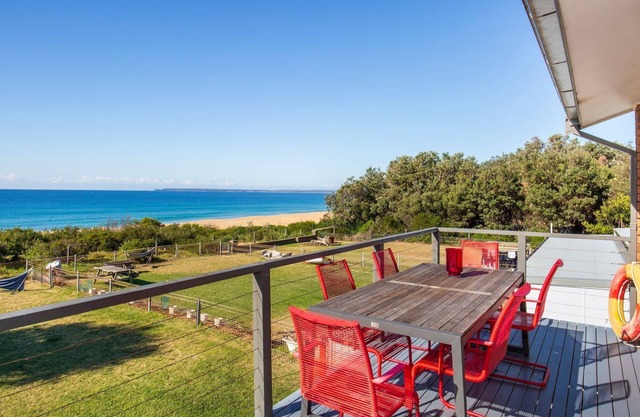 Endless Summer - Pet Friendly Absolute Beachfront