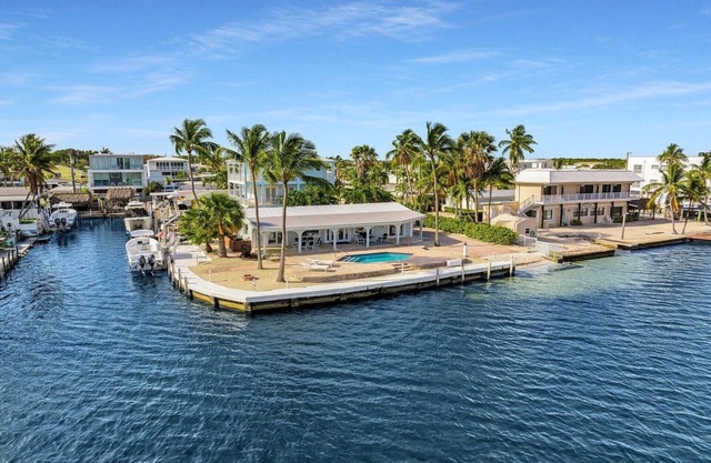 Endless views in Key Largo... freshly remodeled