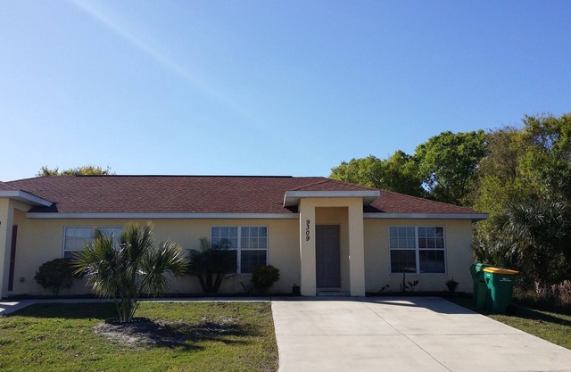 Englewood Cozy Comfy Home A