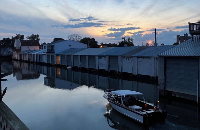 Enjoy a Boathouse on the Bay in the heart of Downtown Sandusky.