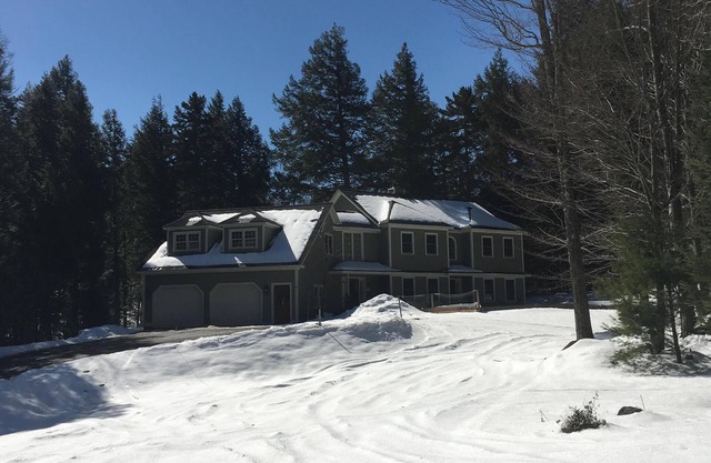 Belle maison de ski située à 2 miles de Sugarbush North