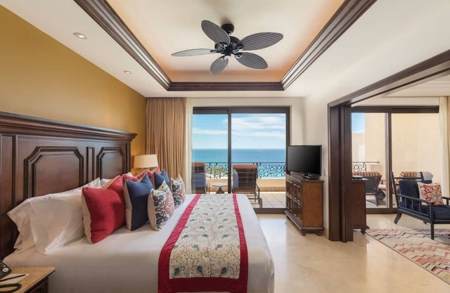 Enjoy a Master Suite at Grand Solmar Land's End.