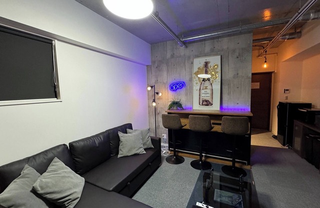 Enjoy a memorable time with friends at this modern / Fukuoka Fukuoka