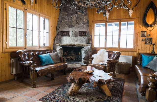 "Enjoy a Relaxing Escape in Chalet Theresia: Nature at Your Doorstep!"