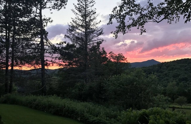 Profitez de toutes les saisons du magnifique Wilmington, Vermont; 15 min du mont. Neige