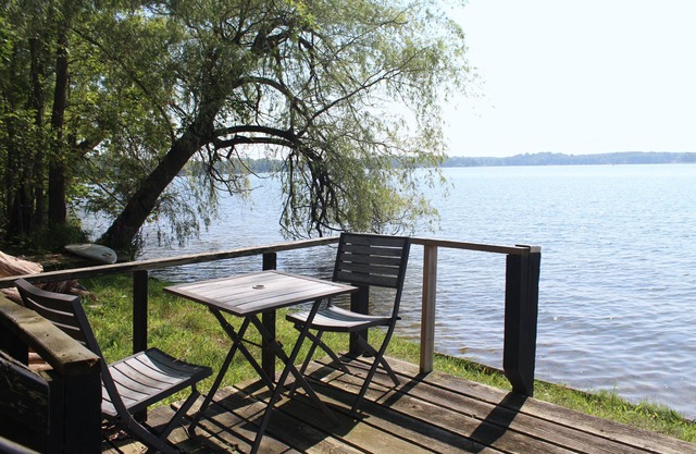 Enjoy Lake & Farm Life