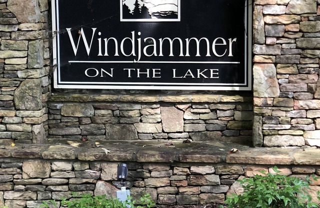 Profitez de la vie au bord du lac à son meilleur sur le lac Chatuge!
