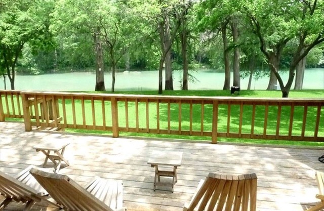 Profitez de la vie sur la rivière! Maison spacieuse! Vues! Faune! 1 mile de Gruene!
