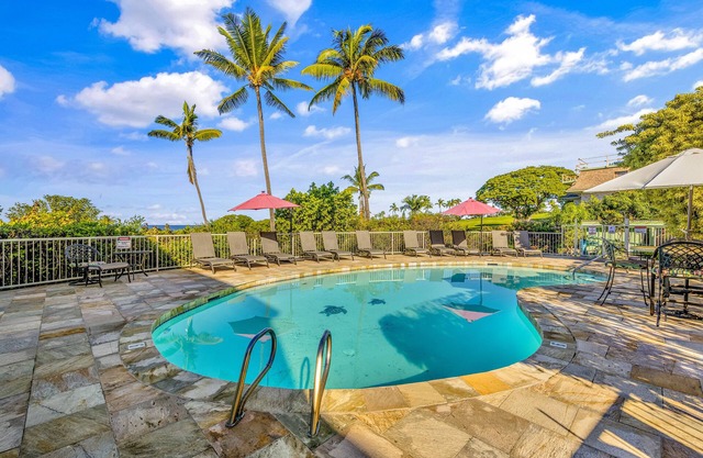 Enjoy ocean views and a private lanai at Akahi #408, 2-bed, 2-bath condo!