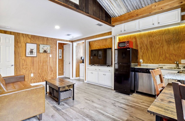 Enjoy the country views in the midst of the city!