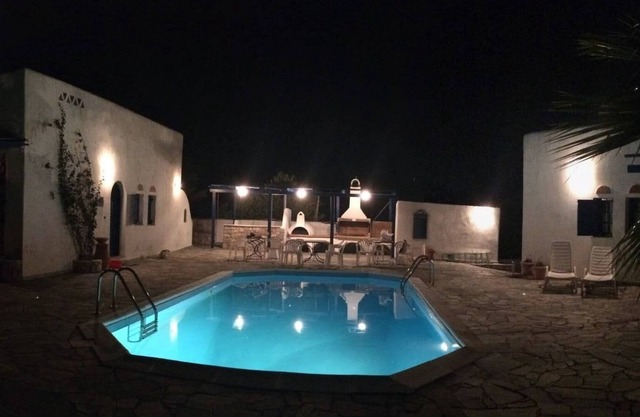 Enjoy your holidays with sea views at the enchanting Ta Nisia - Apartment Tinos